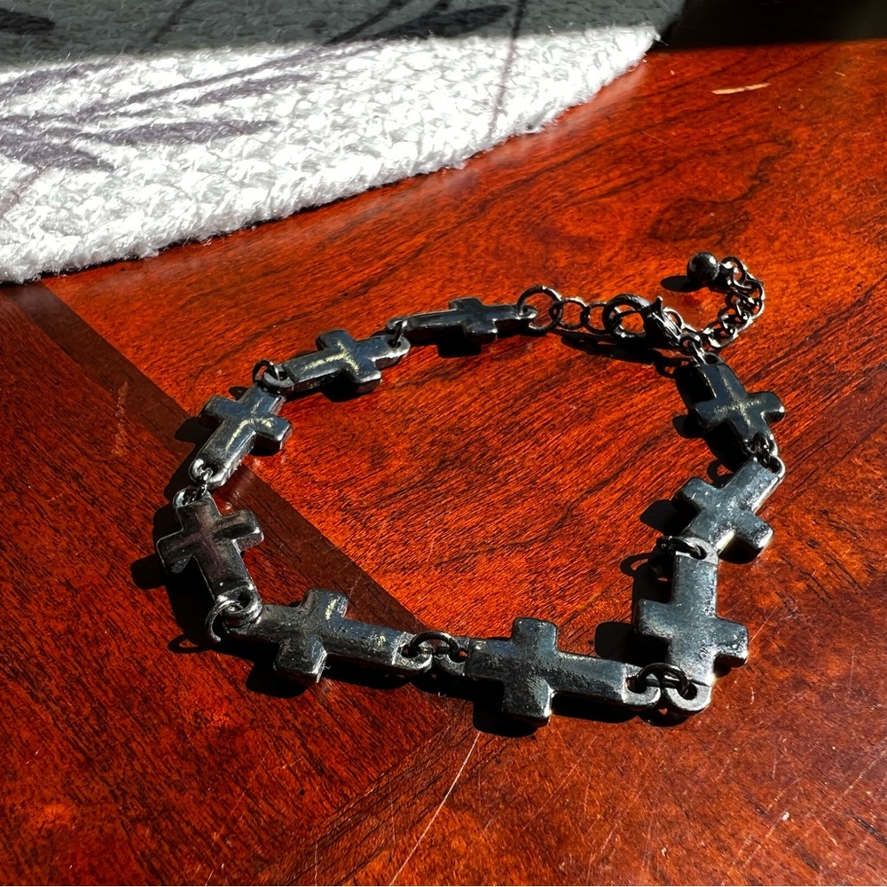 Cute dark grey cross adjustable bracelet